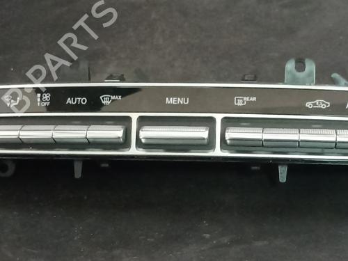 Used Climate control Climate control MERCEDES-BENZ C-CLASS (W205) C 180 BlueTEC / d (205.036) (116 hp) 38884604 38884604