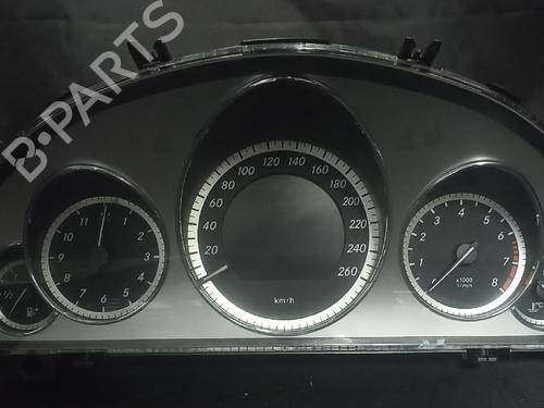 instrument-cluster-mercedes-benz-e-class-coupe-c207-2009-2010-2011-2012-2013-2014-2015-2016-38884659 main image