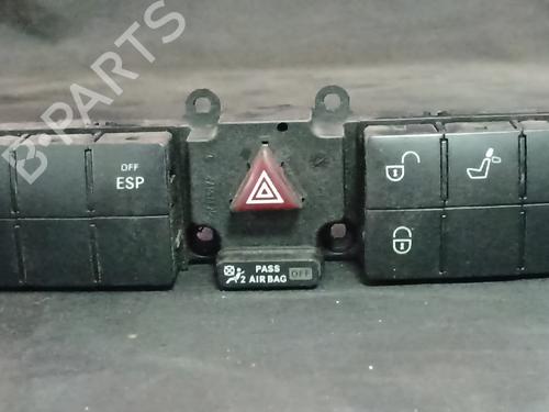 Used Warning switch Warning switch 38884695 38884695