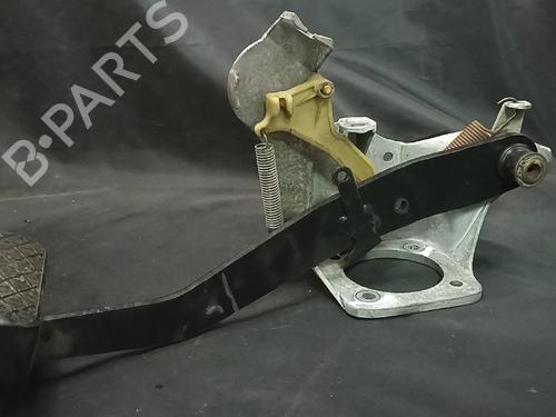 bremsepedal bremsepedal MERCEDES-BENZ C-CLASS (W202) C 220 D (202.121) (95 hp) 38884818 38884818