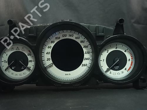 instrument-cluster-mercedes-benz-e-class-t-model-s212-2009-2010-2011-2012-2013-2014-2015-2016-38885010 main image