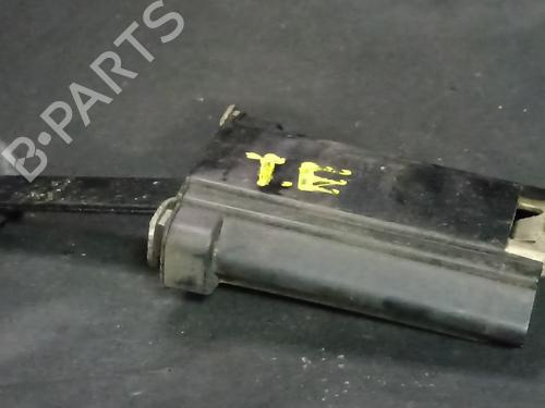 Used Hinge/Door check strap Hinge/Door check strap 38885058 38885058