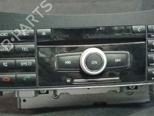 radio-mercedes-benz-e-class-w212-2009-2010-2011-2012-2013-2014-2015-2016-38885137 main image