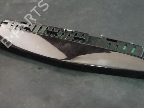 display-monitor-mercedes-benz-e-class-w212-2009-2010-2011-2012-2013-2014-2015-2016-38885139 main image