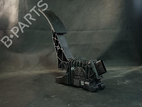 pedal-mercedes-benz-a-class-w177-2018-38885208 main image