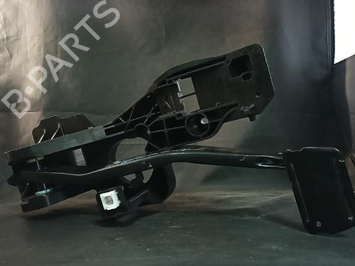 Used Break pedal Break pedal 38885209 38885209