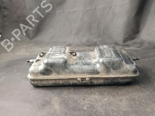 Used Power steering reservoir Power steering reservoir MERCEDES-BENZ S-CLASS (W140) 300 SE 2.8 (140.028) (197 hp) 38885384 38885384