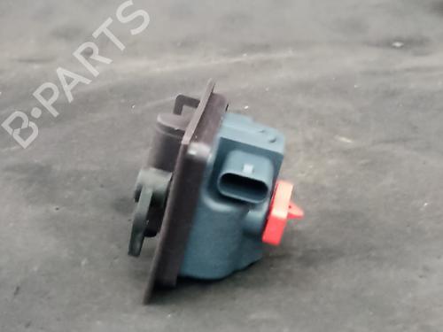 Used Fuel door actuator Fuel door actuator MERCEDES-BENZ C-CLASS (W205) C 200 BlueTEC / d (205.037) (136 hp) 38885395 38885395
