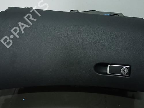 Used Glove box Glove box 38885690 38885690