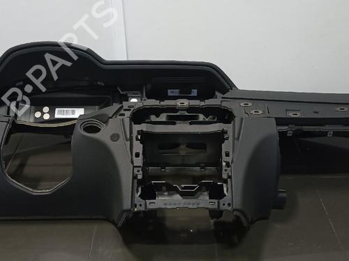 dashboard-mercedes-benz-c-class-t-model-s204-2007-2008-2009-2010-2011-2012-2013-2014-38885731 main image
