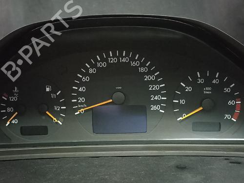 Used Instrument cluster Instrument cluster 38886062 38886062