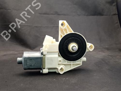 Used Right front window motor Right front window motor 38886403 38886403