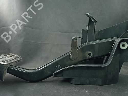 Used Break pedal Break pedal 38886441 38886441