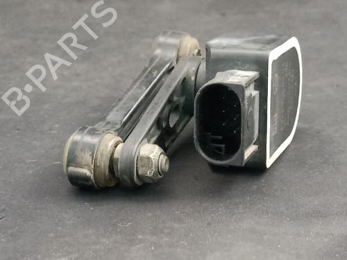 Used Headlight adjuster motor Headlight adjuster motor MERCEDES-BENZ C-CLASS T-Model (S205) C 350 e (205.247) (279 hp) 38886558 38886558