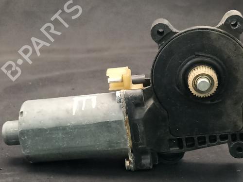 Used Left rear window motor Left rear window motor MERCEDES-BENZ E-CLASS (W210) E 300 D (210.020) (136 hp) 38886564 38886564