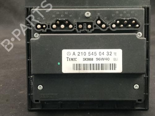 Used Electronic module Electronic module MERCEDES-BENZ E-CLASS (W210) E 300 D (210.020) (136 hp) 38886589 38886589