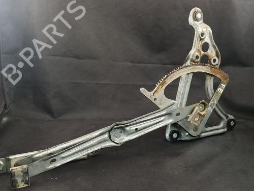 Used Front left window mechanism Front left window mechanism MERCEDES-BENZ S-CLASS (W126) 280 SE, SEL (126.022, 126.023) (185 hp) 38886734 38886734