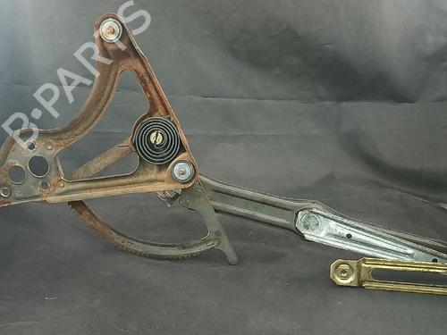 Used Front right window mechanism Front right window mechanism MERCEDES-BENZ S-CLASS (W126) 280 SE, SEL (126.022, 126.023) (185 hp) 38886735 38886735