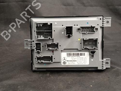 Used Fuse box Fuse box 38887100 38887100