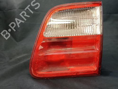 Used Right tailgate light Right tailgate light 38887138 38887138