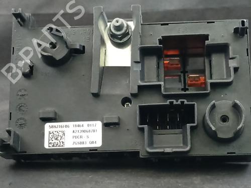 Fuse box MERCEDES-BENZ E-CLASS (W213) E 220 d (213.004) | BP38887297E1 - Image 2