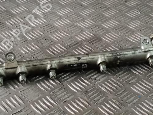 Used Injection rail Injection rail 38887514 38887514