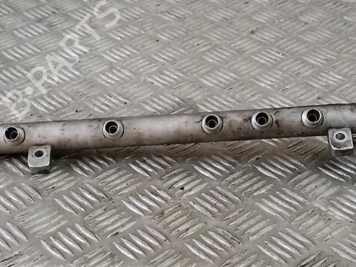 Used Injection rail Injection rail 38887517 38887517