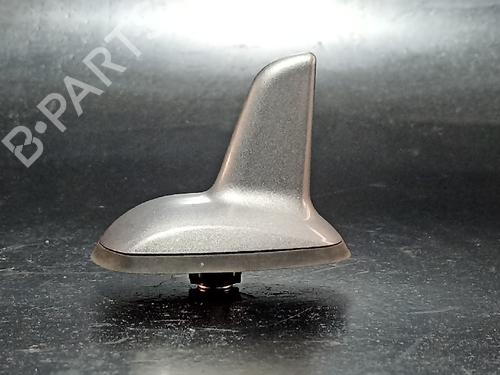 antennabase-mercedes-benz-e-class-t-model-s212-2009-2010-2011-2012-2013-2014-2015-2016-38887898 main image