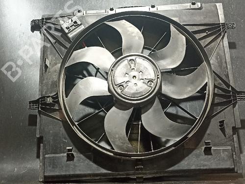 radiator-fan-mercedes-benz-sprinter-35-t-van-b907-b910-2018-38888307 main image