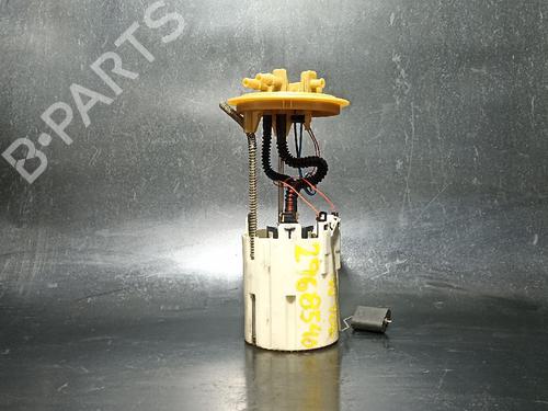 Used Fuel pump Fuel pump MERCEDES-BENZ SPRINTER 3,5-t Van (B906) 313 CDI (906.631, 906.633, 906.635, 906.637) (129 hp) 38888340 38888340
