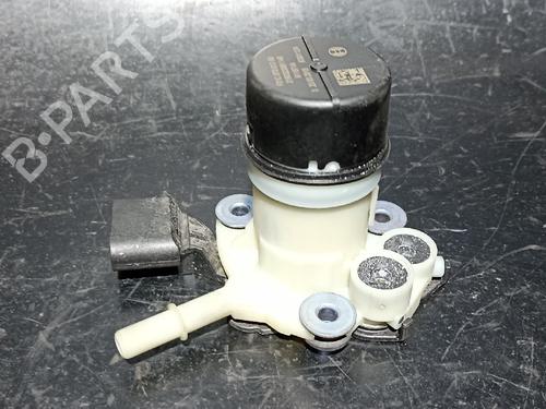 Used Fuel pump Fuel pump 38888982 38888982