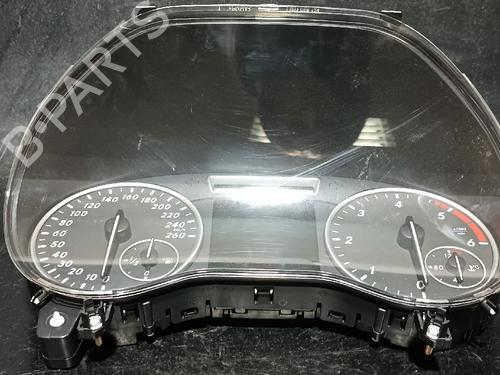 instrument-cluster-mercedes-benz-a-class-w176-2012-2013-2014-2015-2016-2017-2018-38889035 main image