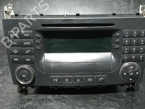 Used Radio Radio MERCEDES-BENZ C-CLASS T-Model (S203) C 200 CDI (203.207) (122 hp) 38889088 38889088