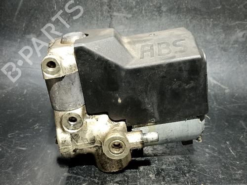 Used ABS pump ABS pump MERCEDES-BENZ S-CLASS (W140) S 300 Turbo-D (140.135) (177 hp) 38889226 38889226