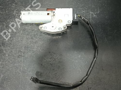 Used Sunroof engine Sunroof engine MERCEDES-BENZ CLK (C208) CLK 230 Kompressor (208.347) (193 hp) 38889259 38889259