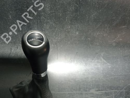 shift-knob-mercedes-benz-e-class-w211-2002-2003-2004-2005-2006-2007-2008-2009-38889284 main image