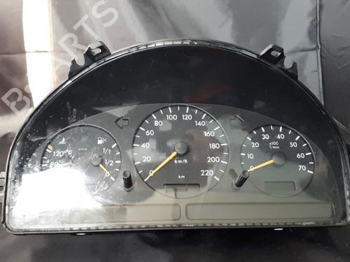 Used Instrument cluster Instrument cluster MERCEDES-BENZ M-CLASS (W163) [1998-2005] 38897499 38897499