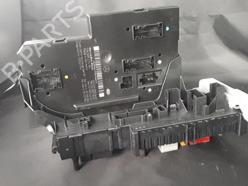 Used Fuse box Fuse box 38897504 38897504