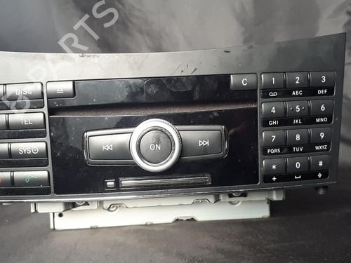 radio-mercedes-benz-e-class-w212-2009-2010-2011-2012-2013-2014-2015-2016-38897607 main image