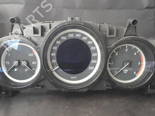 instrument-cluster-mercedes-benz-c-class-w204-2007-2008-2009-2010-2011-2012-2013-2014-2015-38897615 main image