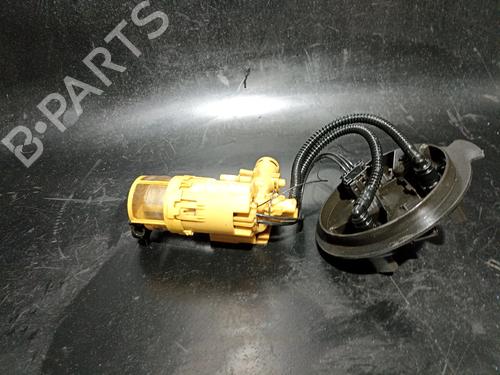 Used Fuel pump Fuel pump MERCEDES-BENZ C-CLASS (W205) C 220 BlueTEC / d (205.002, 205.004) (170 hp) 38889385 38889385