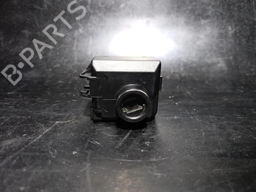 switch-mercedes-benz-a-class-w176-2012-2013-2014-2015-2016-2017-2018-38889489 main image