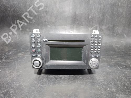 Used Radio Radio MERCEDES-BENZ SLK (R171) 200 Kompressor (171.445) (184 hp) 38889497 38889497