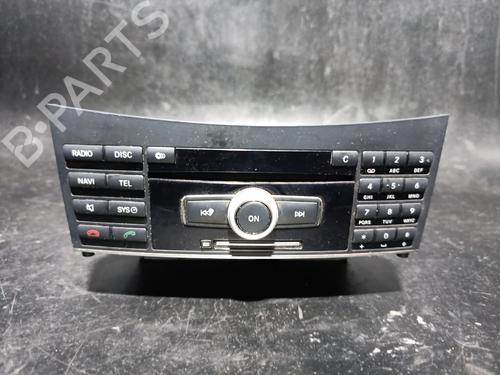 radio-mercedes-benz-e-class-coupe-c207-2009-2010-2011-2012-2013-2014-2015-2016-38889723 main image