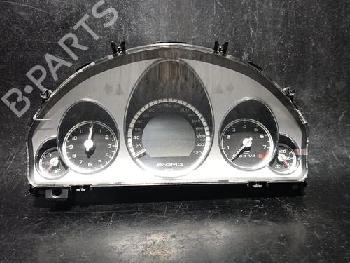 instrument-cluster-mercedes-benz-e-class-w212-2009-2010-2011-2012-2013-2014-2015-2016-38889827 main image