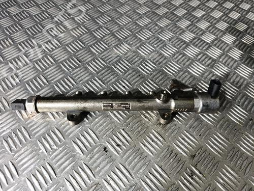 injection-rail-mercedes-benz-e-class-w212-2009-2010-2011-2012-2013-2014-2015-2016-38889926 main image