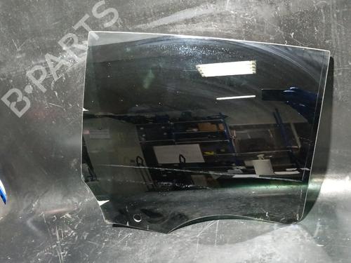 rear-right-door-window-mercedes-benz-cla-shooting-brake-x118-2019-38890083 main image