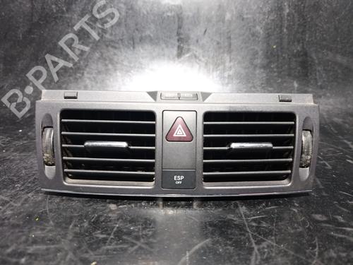 Used Air vent Air vent MERCEDES-BENZ C-CLASS T-Model (S204) C 200 CDI (204.207) (136 hp) 38890226 38890226