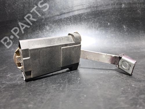 Used Hinge/Door check strap Hinge/Door check strap 38890253 38890253