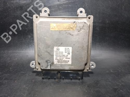 Used Engine control unit (ECU) Engine control unit (ECU) MERCEDES-BENZ C-CLASS T-Model (S205) C 220 BlueTEC / d (205.204) (170 hp) 38890315 38890315